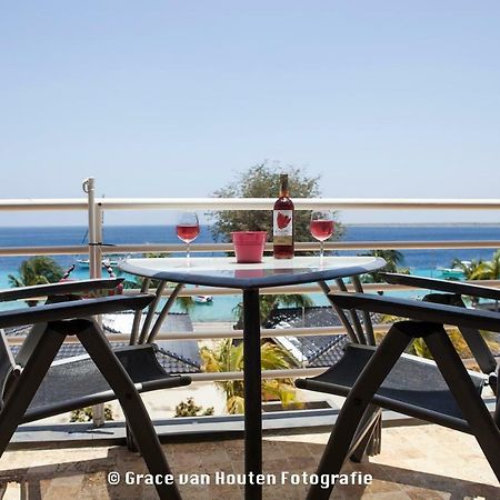 Bonaire Seaside Apartments ภายนอก รูปภาพ