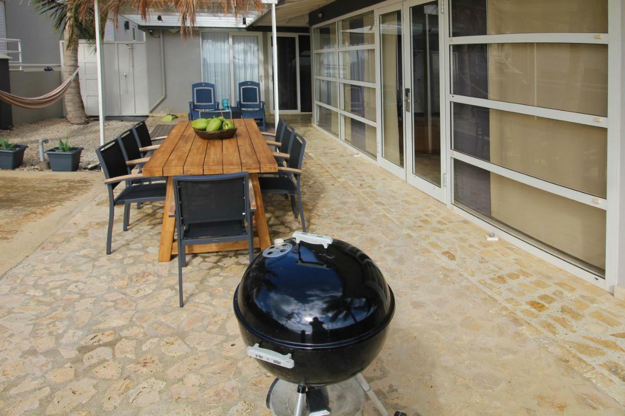 Bonaire Seaside Apartments ภายนอก รูปภาพ